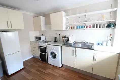 2 Bedroom Furnished Flat Aberdeen