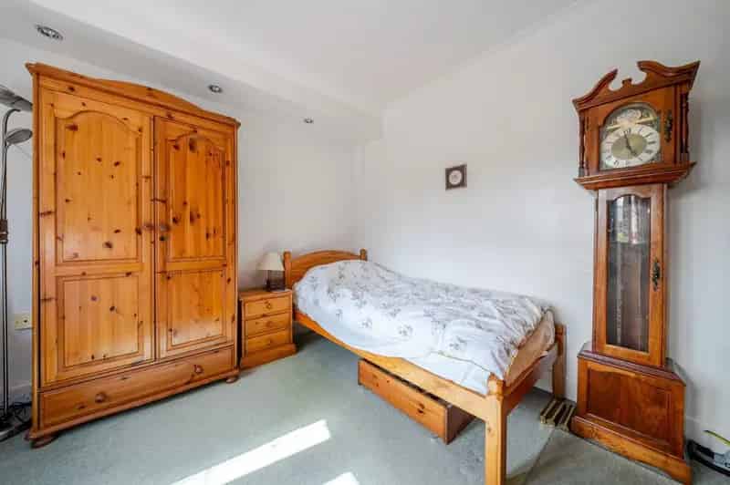 4 Bed Detached House for Sale