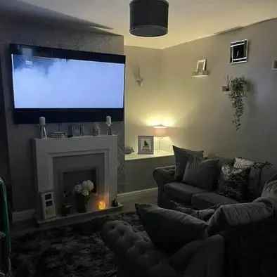 House For Rent in Barnsley, England