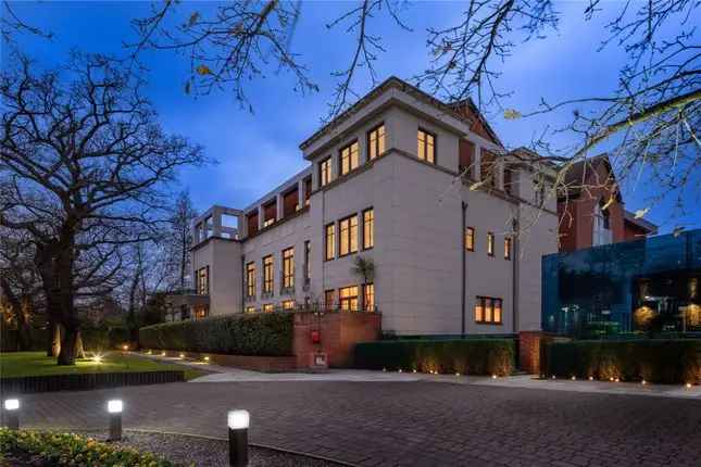 3 Bedroom Apartment for Sale Bishops Avenue London