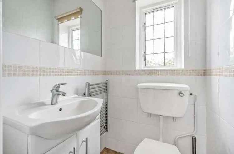 3 Bed Detached House For Sale Spacious Garden Garage Off Street Parking