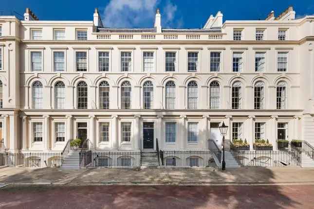 John Nash House Regent's Park Grade I-Listed 6966 sq ft