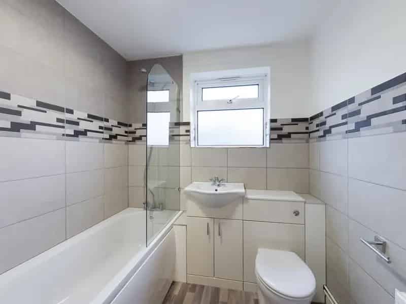 2 Bedroom Flat To Rent Available Now