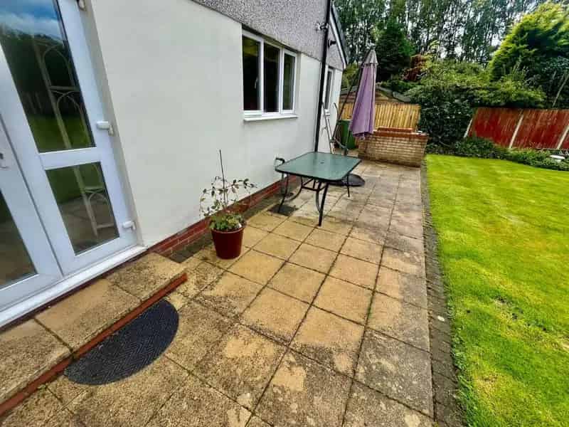 4 Bed Semi Detached House For Sale
