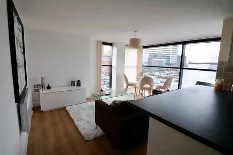 2 Bedroom Flat to Let Liverpool City Centre