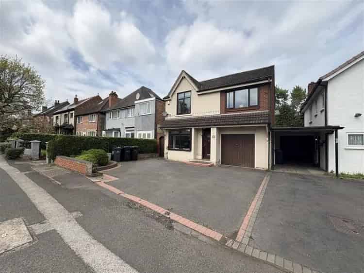 4 Bedroom House for Sale