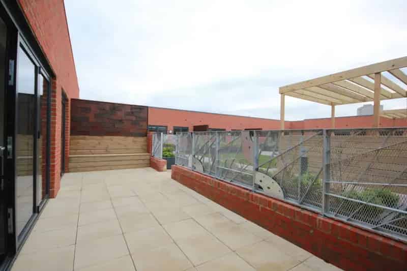 2 bedroom Flat
 To Rent