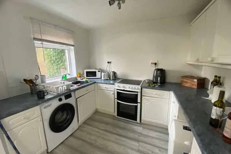Spacious Furnished House Share in ADEL - Available Now