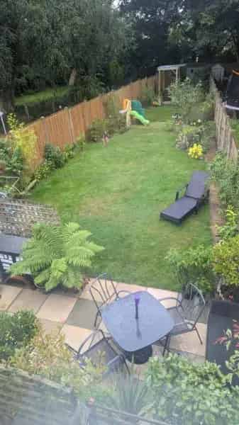 Flat For Rent , Mole Valley, England