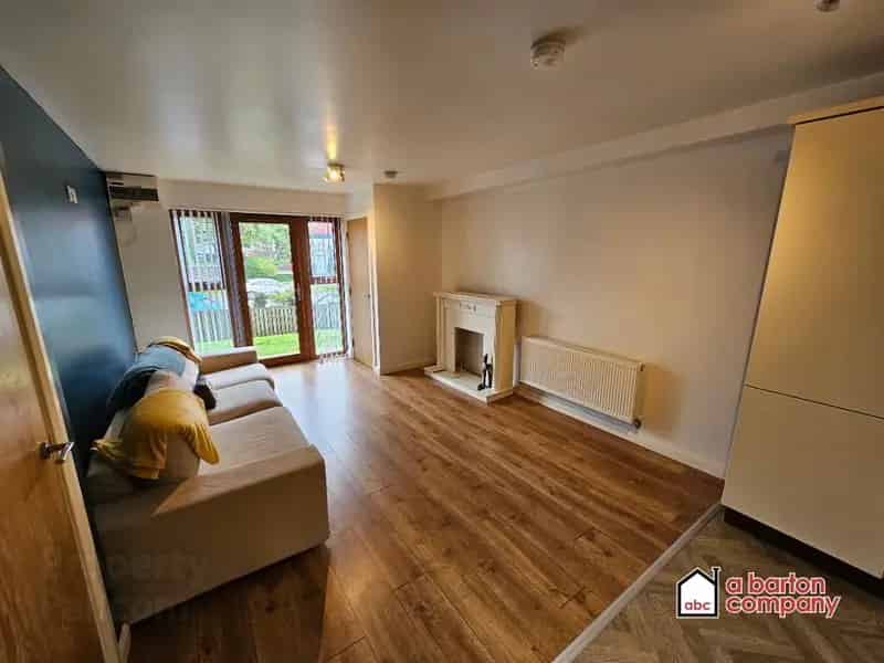Ground Floor One Bedroom Apartment For Sale in Glengormley
