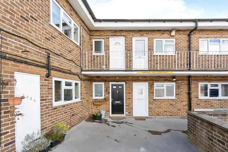 1 Bedroom Flat for Sale