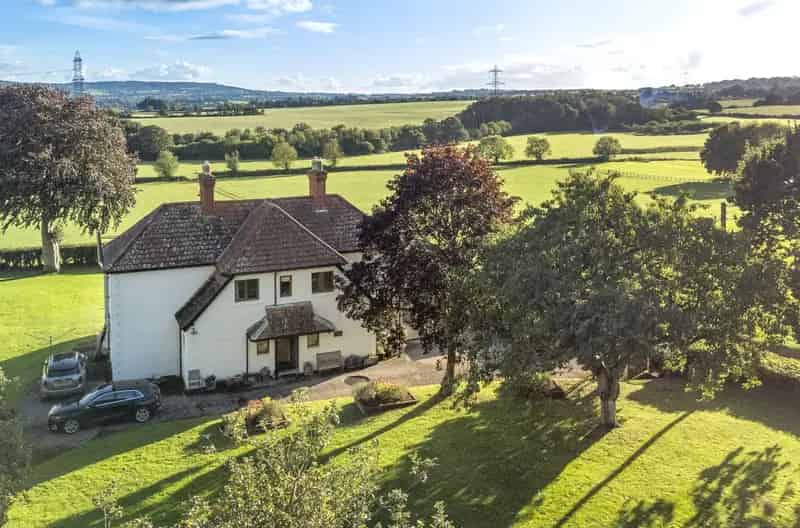 3 Bedroom Detached House for Sale Milverton Taunton