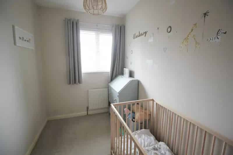 3 Bed Semi-Detached House For Sale