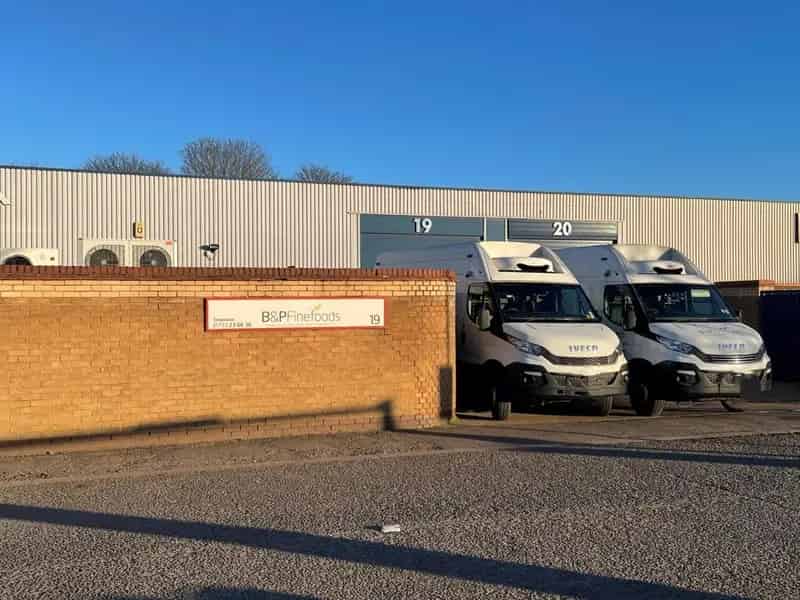 Light Industrial Unit For Lease