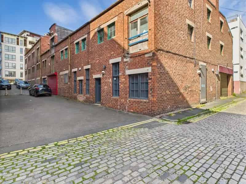 Open Plan Office Space For Lease