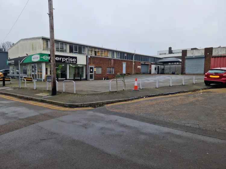 Former Car Rental Showroom and Workshops -  Suitable for Alternative Uses