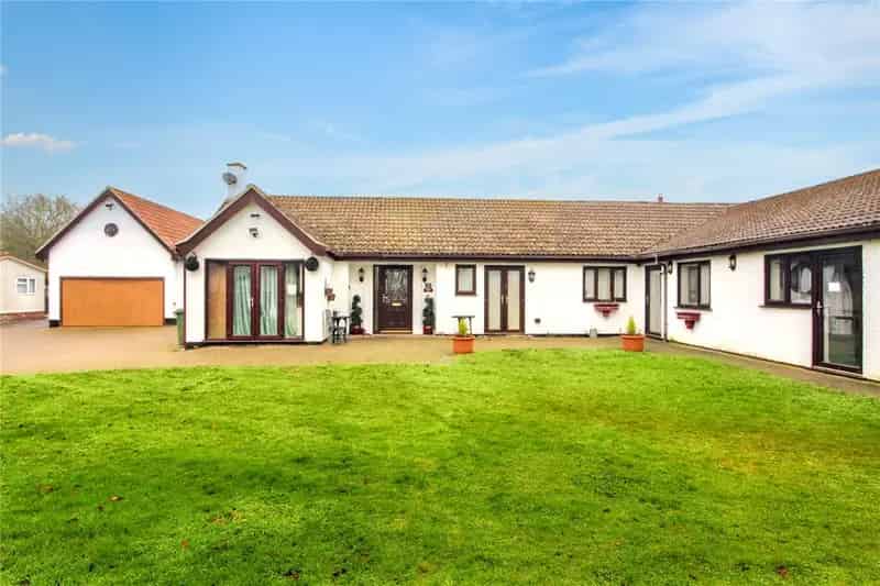 2 Bedroom Flat Cromer Near Beach