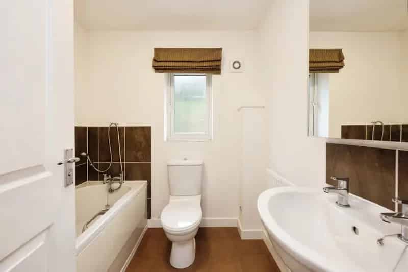 4 Bedroom Detached House in Cwmavon, Port Talbot