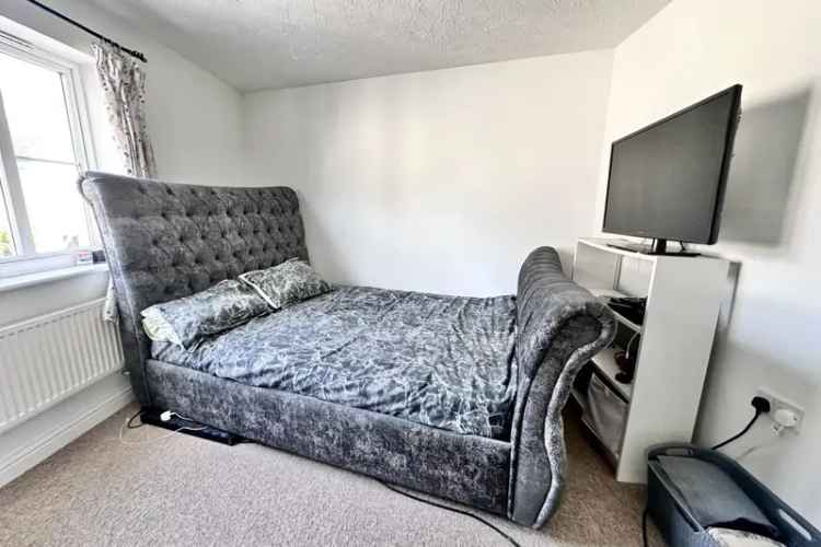Two Bedroom House in Carterton - Zero Deposit Guarantee