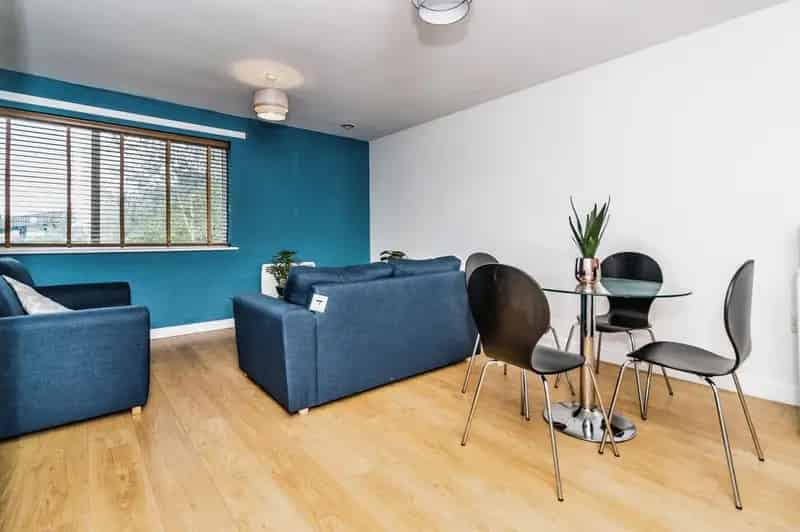 1 Bedroom Flat to Rent Salford Quays Secure Parking