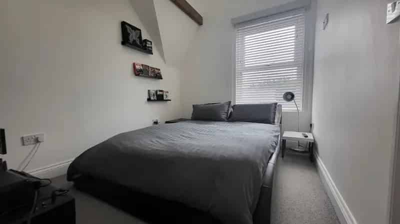2 Bedroom Penthouse Apartment for Sale in Greater Manchester