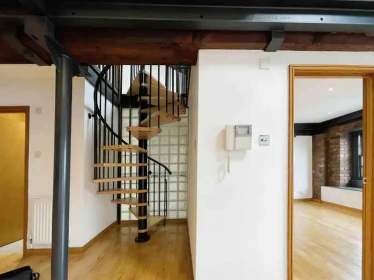 2 Bedroom Flat For Sale in Liverpool City Centre
