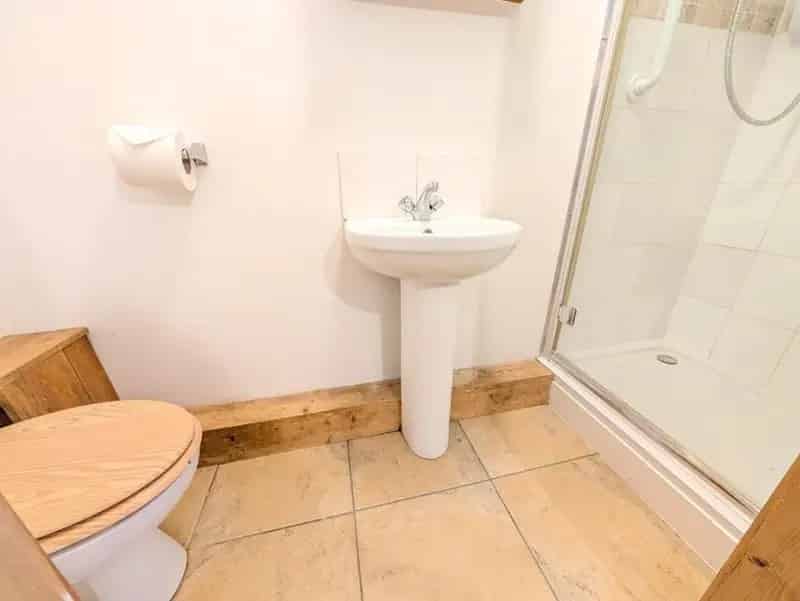 1 Bed Character Property For Sale