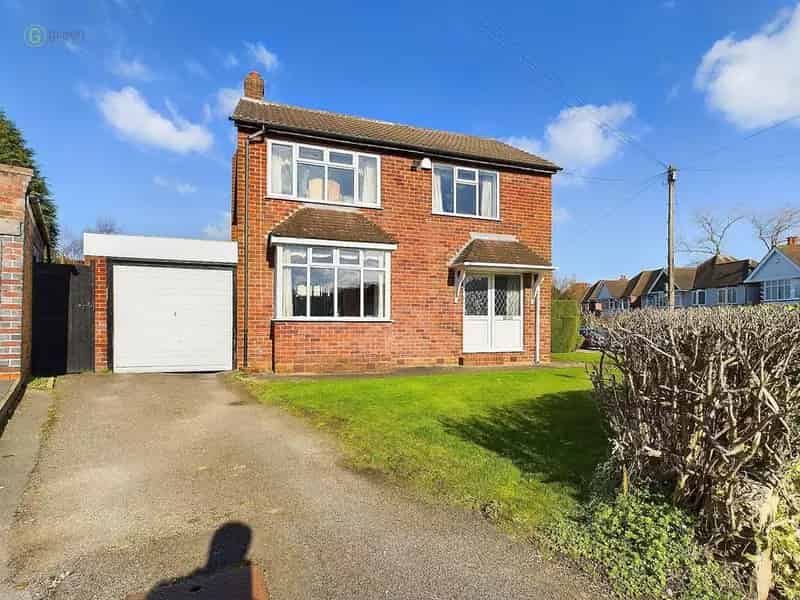 3 Bedroom Detached House for Sale