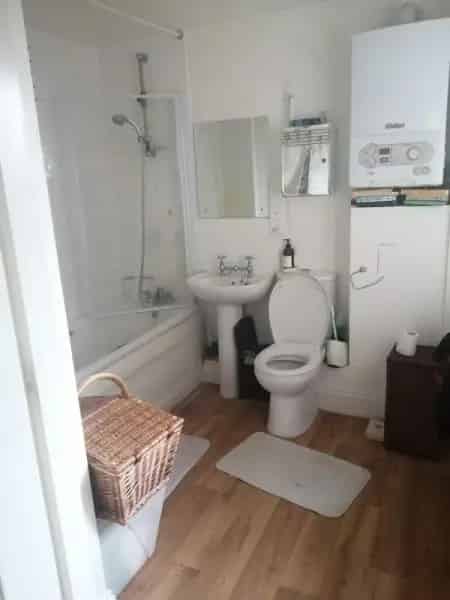3 Bedroom Ground Floor Flat Near Liverpool Street Station