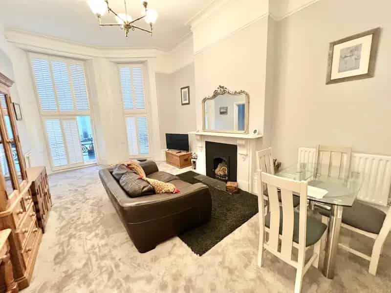 2 Bedroom Apartment To Rent