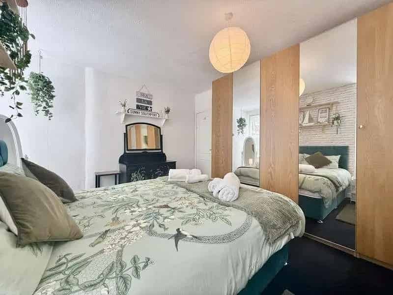 1 Bed Flat for Sale Southport Seabank Road