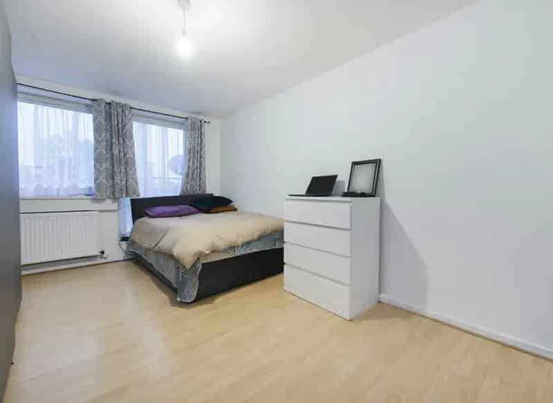 One Double Bedroom Apartment Near Mare Street Hackney