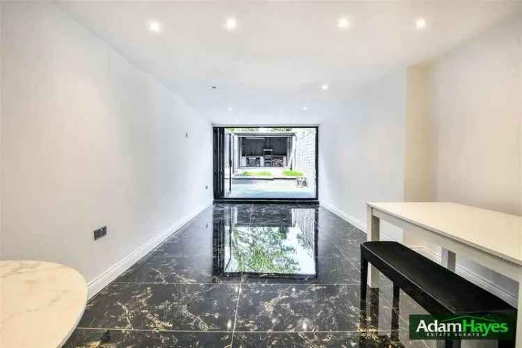 2 Bed House for Sale North Finchley Newly Refurbished