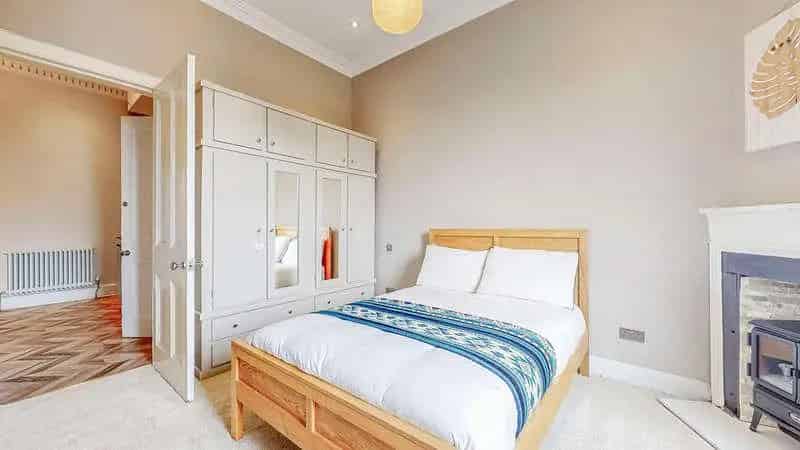 2 Bed Flat for Sale West End Glasgow