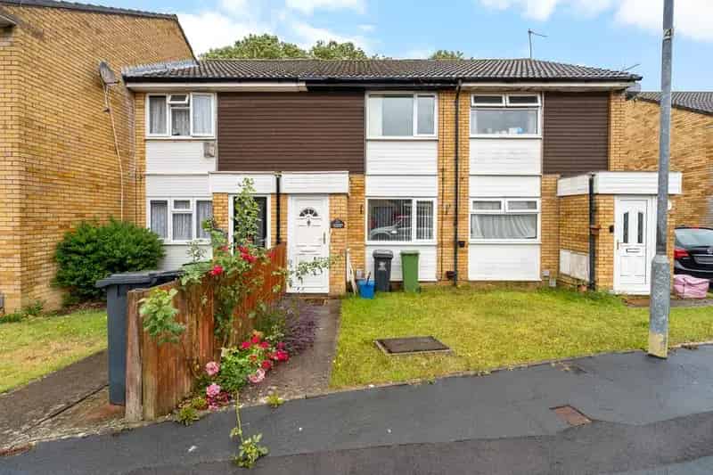 2 Bedroom Terraced House for Sale in Cardiff