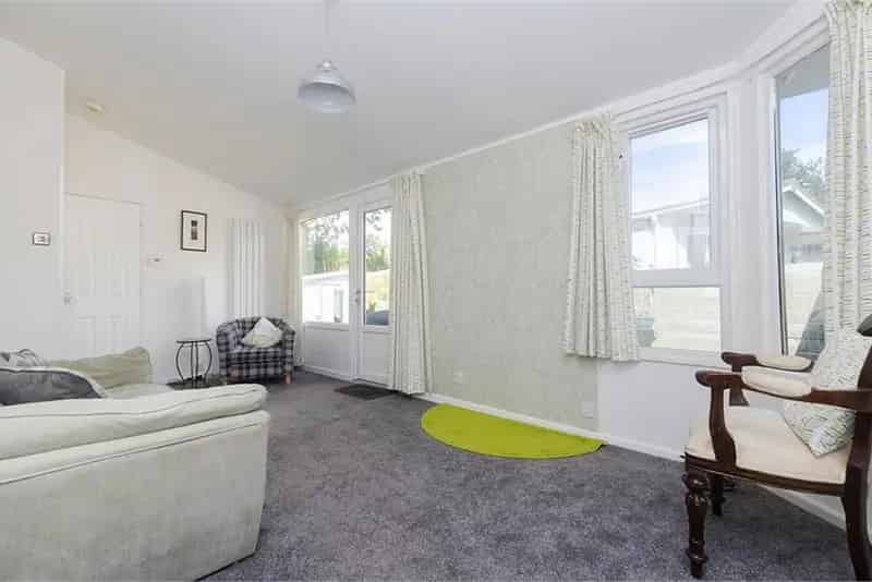 2 Bed Park Home with 2 Reception Rooms Part Exchange Available