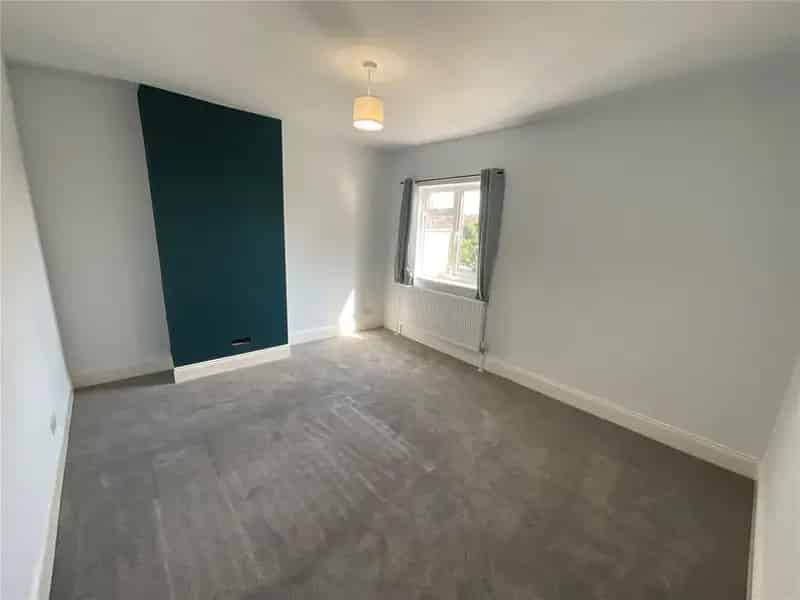 6 Bedroom HMO Detached House For Sale - 8.2% Yield Potential