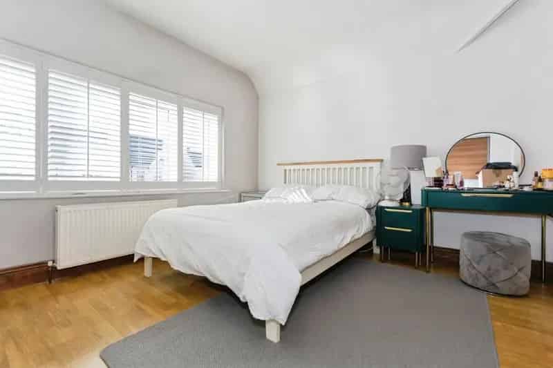 4 Bedroom House for Sale