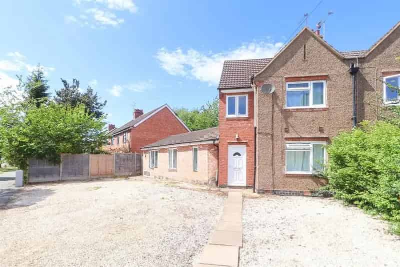 8 Bedroom HMO Near Warwick University - High Rental Yield