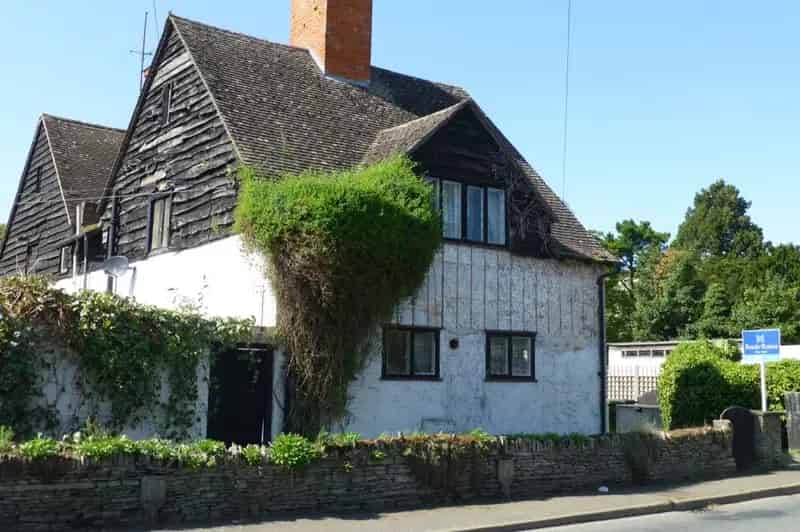 3 Bedroom Semi Detached House to Rent South Littleton