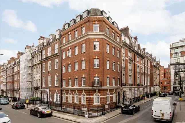 Flat for Sale in Green Street Mayfair London W1K