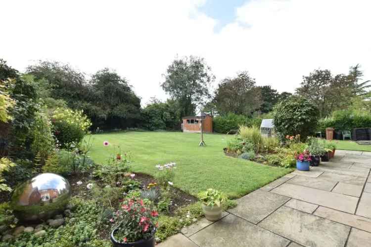 3 Bedroom End Terrace House For Sale Evesham Worcestershire