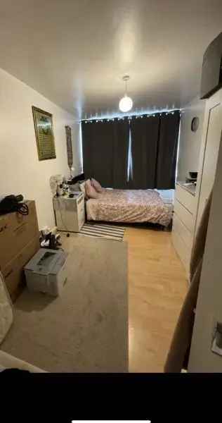 Flat For Rent in London, England