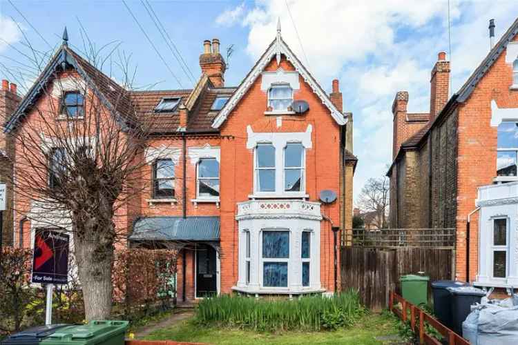 1 Bedroom Apartment for Sale Top Floor Victorian Conversion No Onward Chain