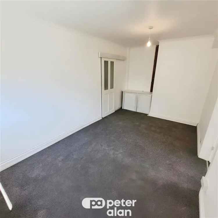 3 Bedroom Semi-Detached House Near Aberdare Park
