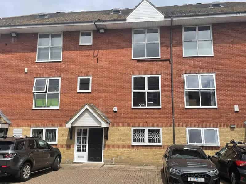 Three Storey Office Building To Let or For Sale Yorktown Business Park