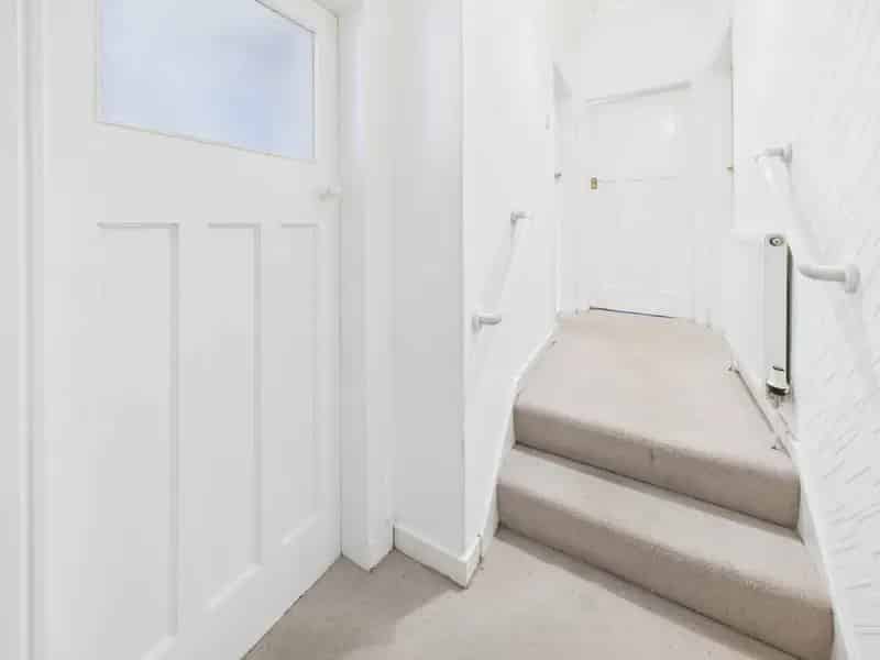 3 Bedroom Flat House to Rent in Kingspark Glasgow