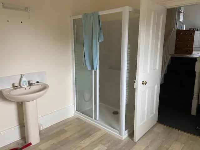 Long Sutton Apartment - Split Level Accommodation - Zero Deposit Guarantee