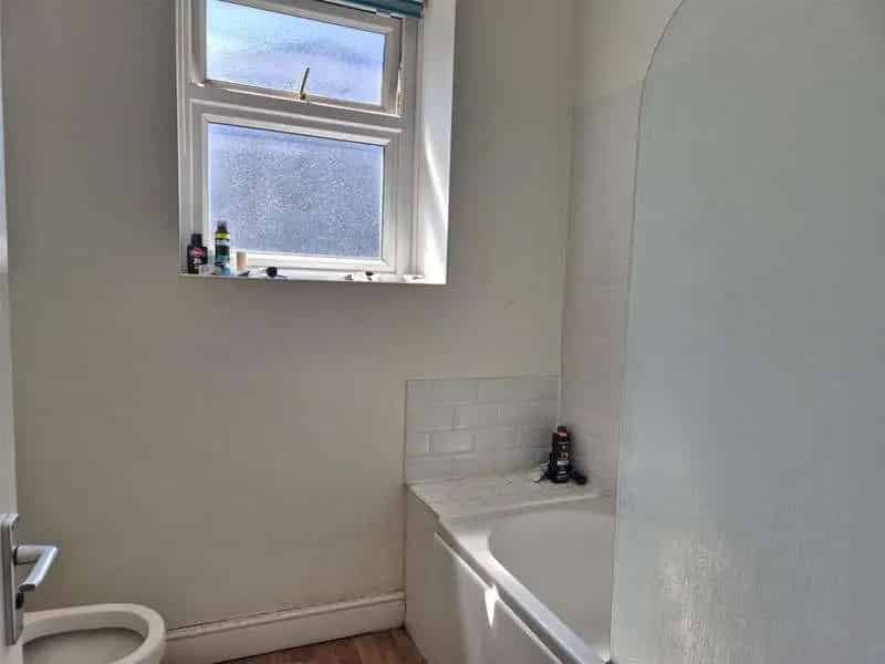 6 Bed HMO Investment Property Near Seafront