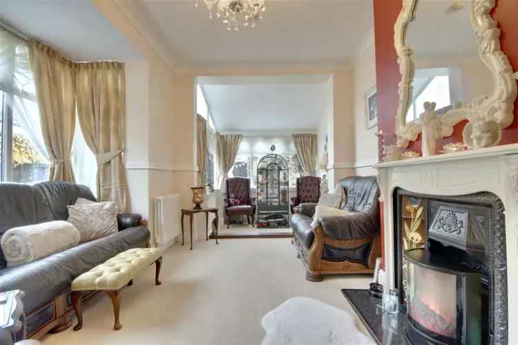 3 Bedroom End Terrace House for Rent